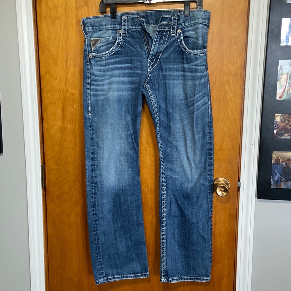 Adorable silver jeans!
